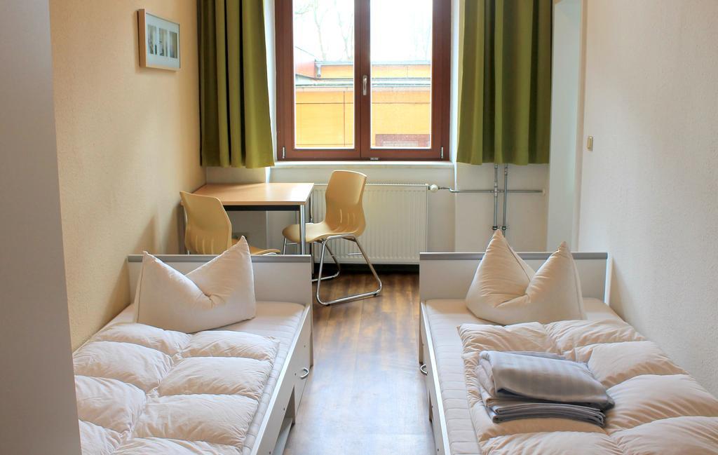 Younior-Hotel Stralsund Exterior photo