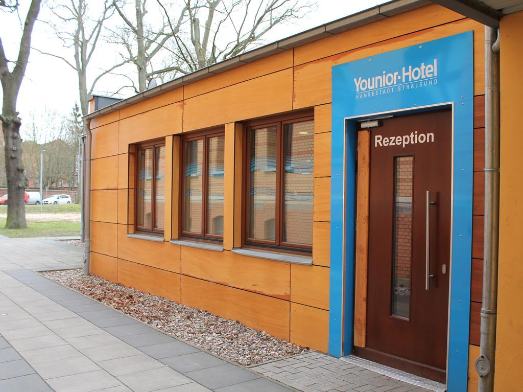 Younior-Hotel Stralsund Exterior photo